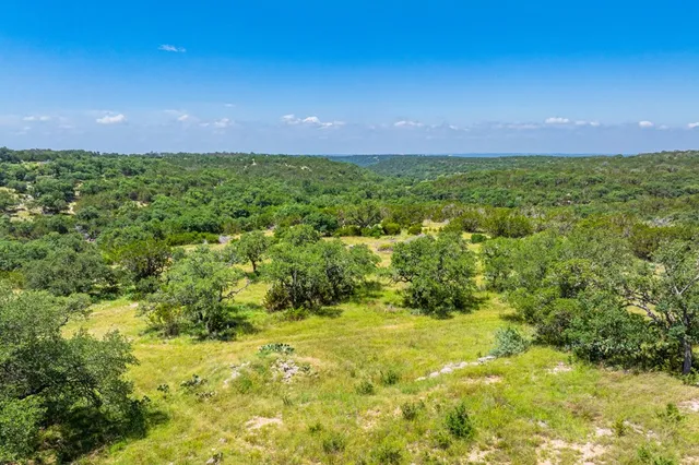 $1,199,900 | 377 Green Oak Drive, Kerrville, TX 78028
