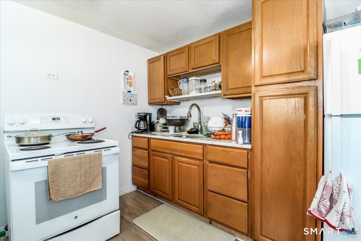 7 Padanaram Road, Unit C53 Danbury, CT 06811 - Photo 15 of 25