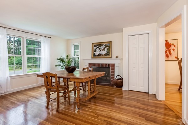 41 Stonebrook Road Sudbury, MA 01776 - Photo 3 of 25