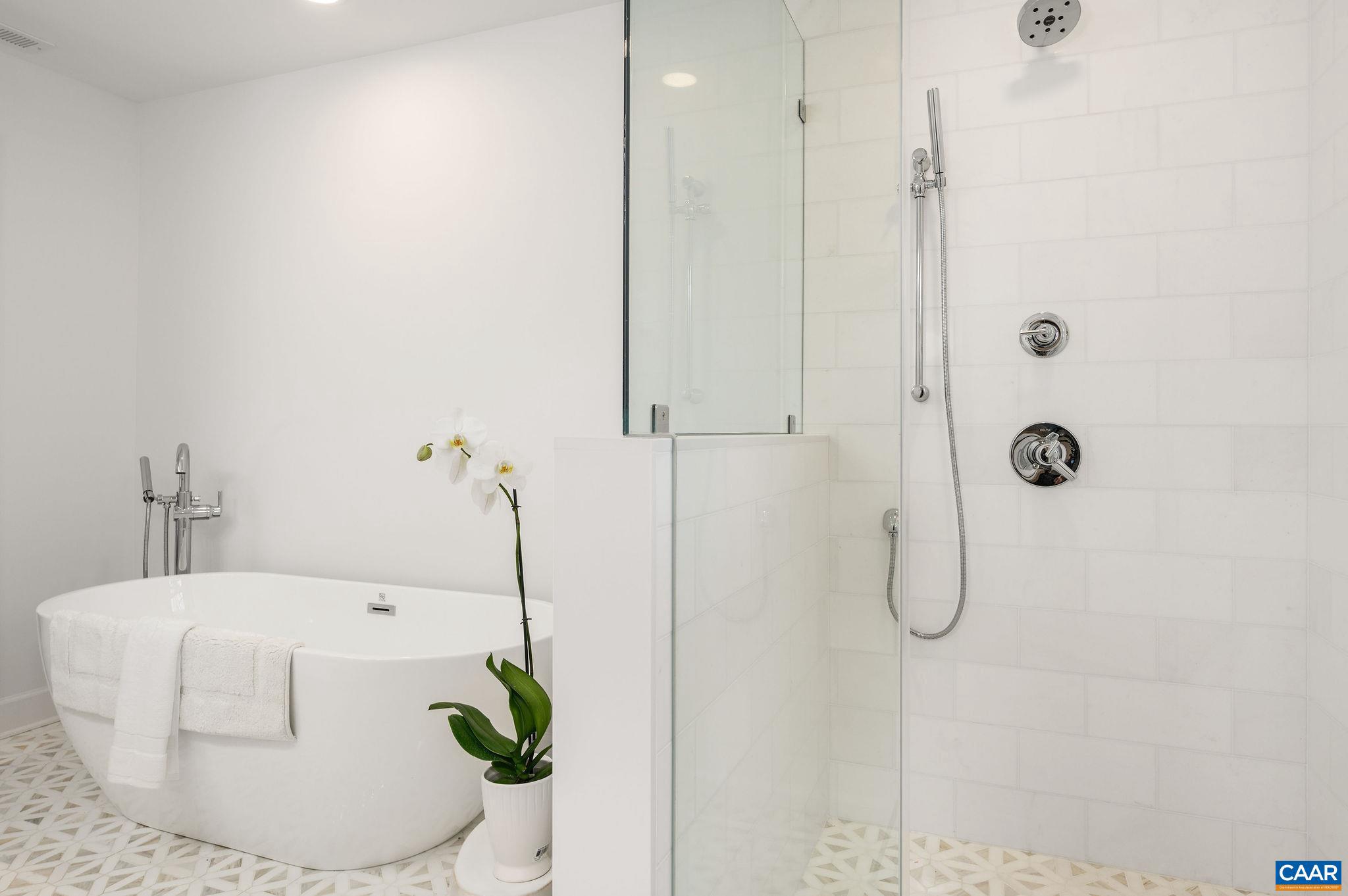 103 Chaucer Road Charlottesville, VA 22901 - Photo 21 of 34