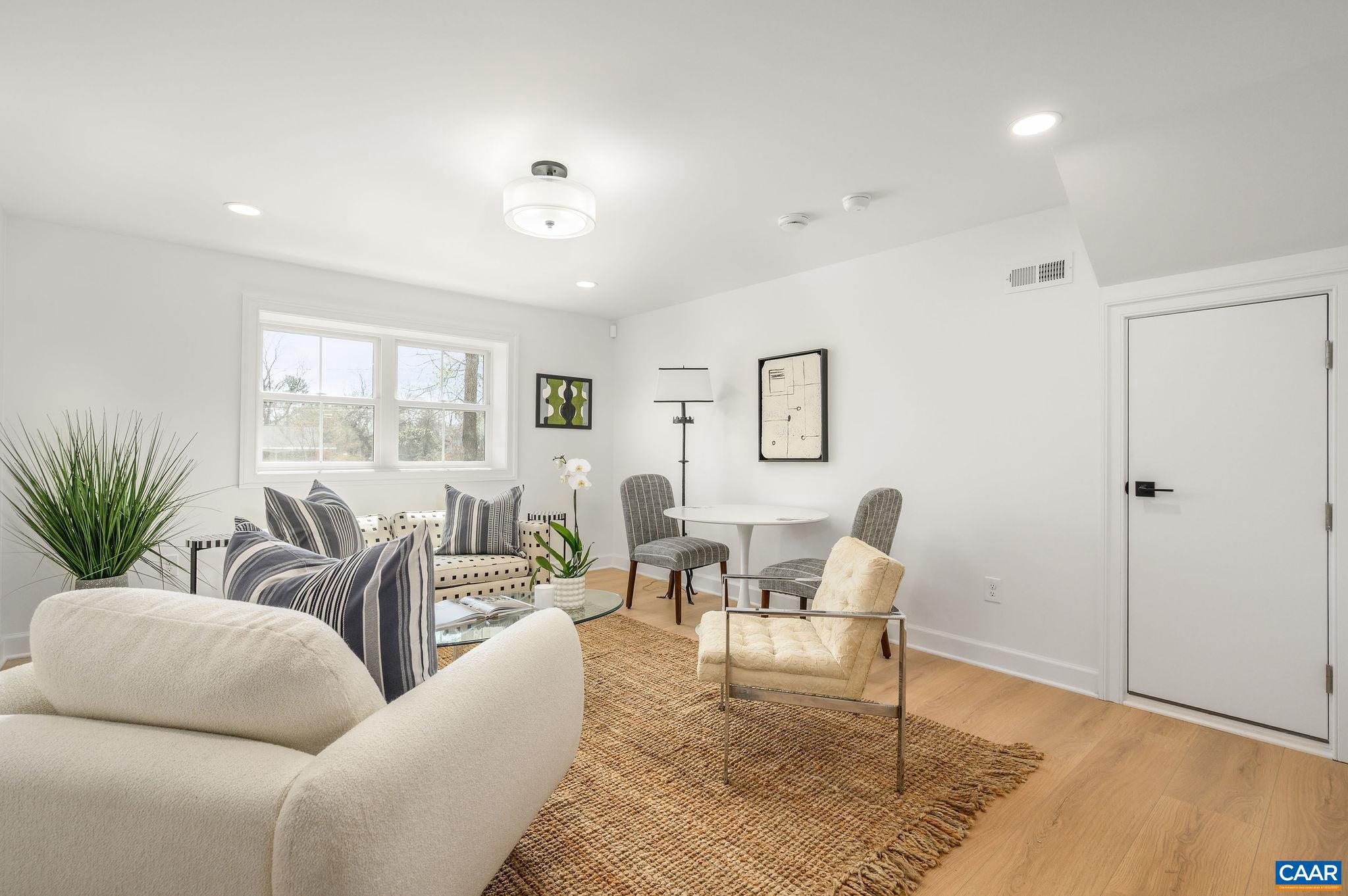 103 Chaucer Road Charlottesville, VA 22901 - Photo 26 of 34