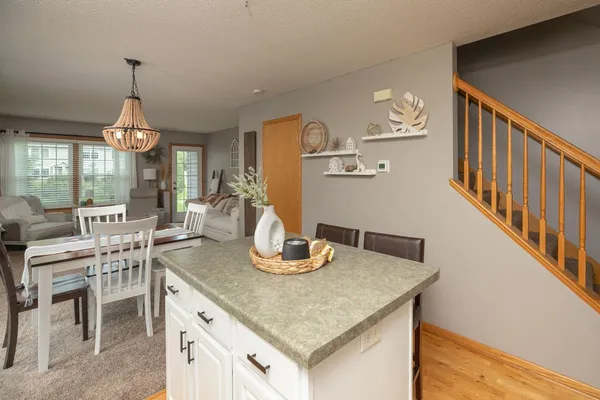 $250,000 | 2925 Monroe Drive Northwest, Rochester, MN 55901