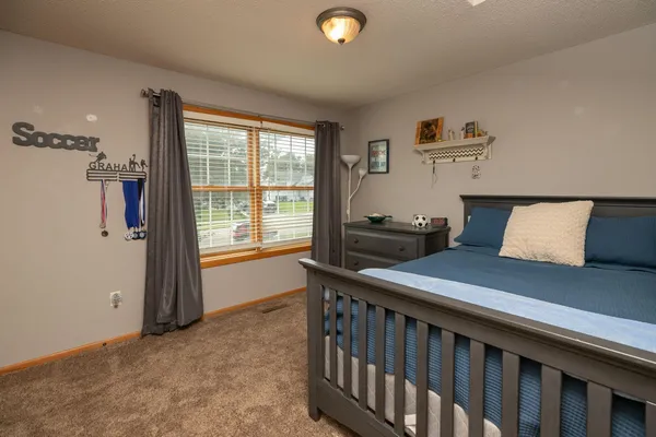 $250,000 | 2925 Monroe Drive Northwest, Rochester, MN 55901