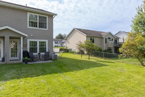 $250,000 | 2925 Monroe Drive Northwest, Rochester, MN 55901