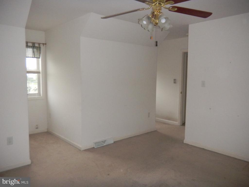 220 North Oak Street Lititz, PA 17543 - Photo 8 of 10 Gallery Image 8