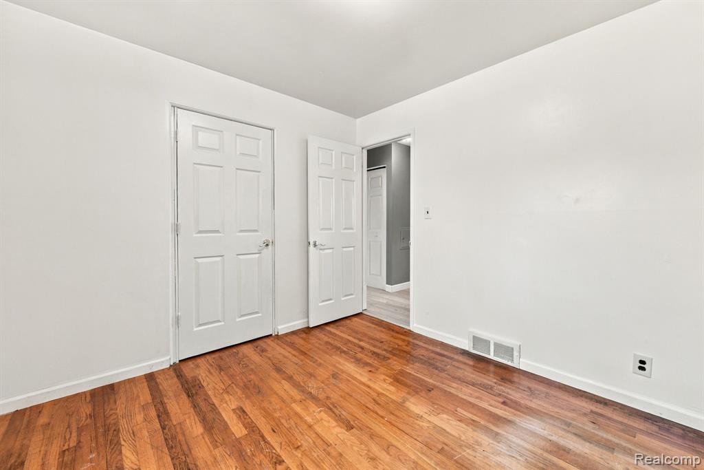 13265 Twelve Mile Road Warren, MI 48088 - Photo 14 of 33 Gallery Image 14
