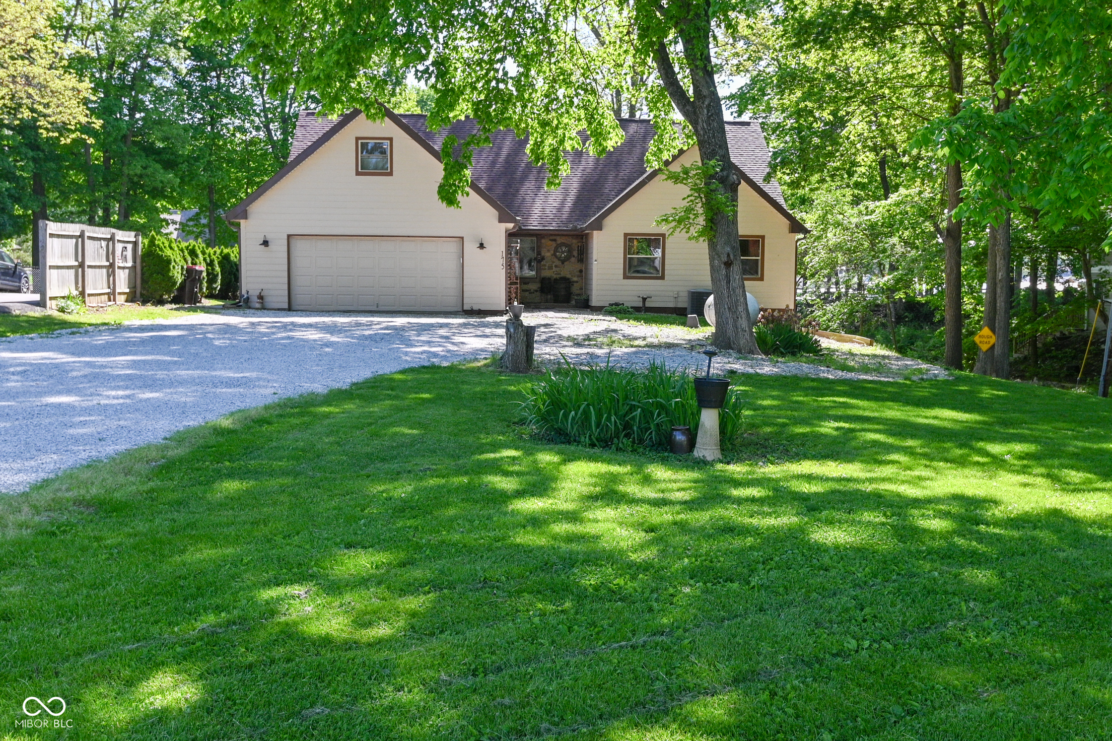175 Mill Spring Drive Coatesville, IN 46121 - Photo 2 of 52