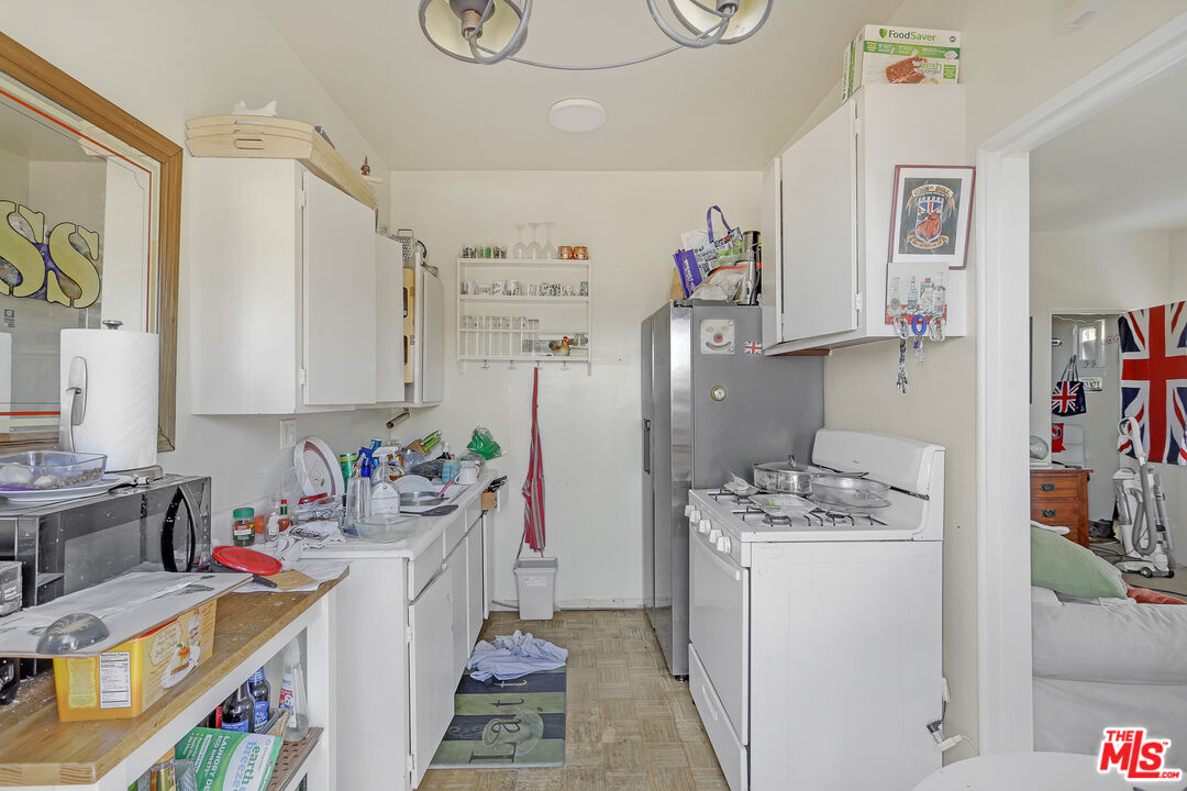 153 West Channel Road Santa Monica, CA 90402 - Photo 44 of 74