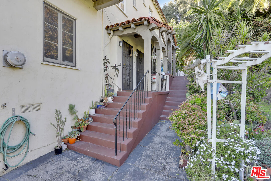 153 West Channel Road Santa Monica, CA 90402 - Photo 53 of 74