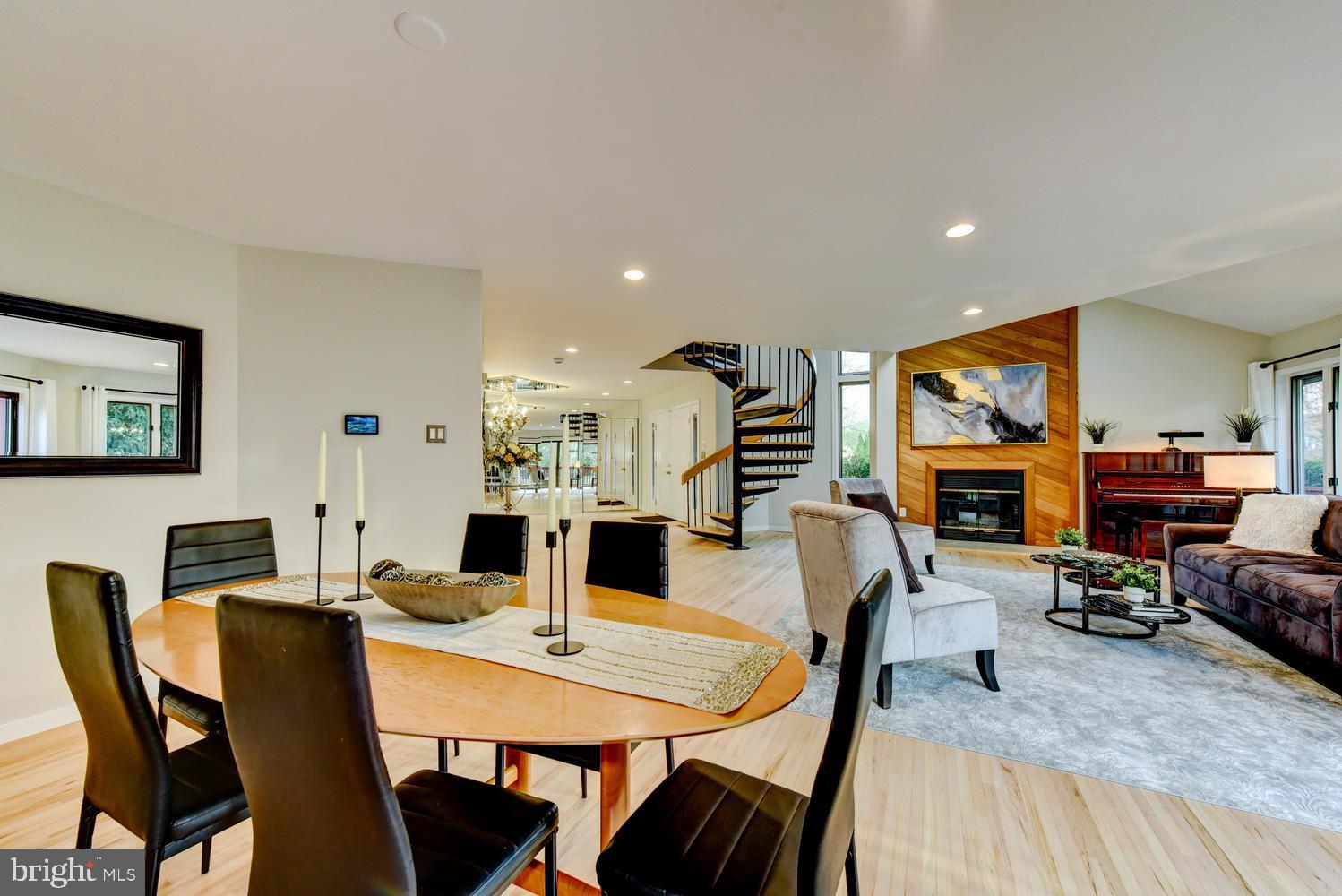 15 Hawk Drive Princeton Junction, NJ 08550 - Photo 27 of 95 a view of a dining room with furniture