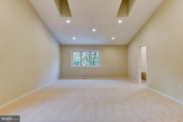 $1,350,000 | 15 Hawk Drive, Princeton Junction, NJ 08550