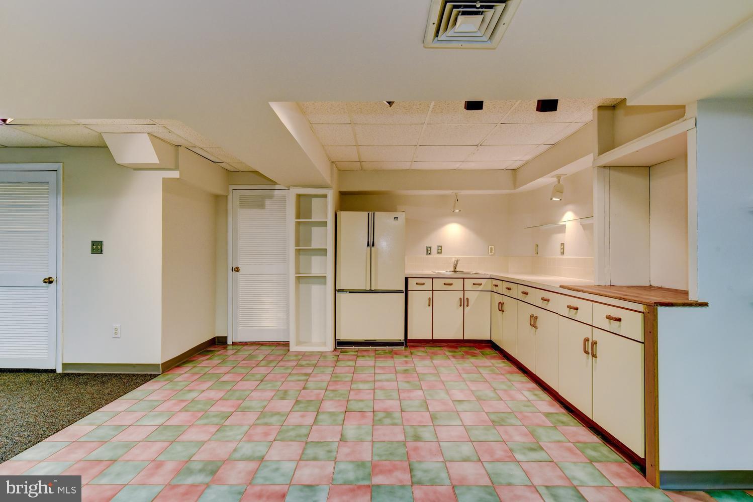 15 Hawk Drive Princeton Junction, NJ 08550 - Photo 68 of 95 Finished Basement