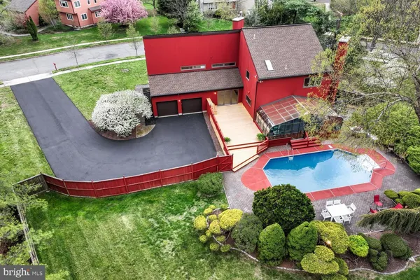 $1,350,000 | 15 Hawk Drive, Princeton Junction, NJ 08550