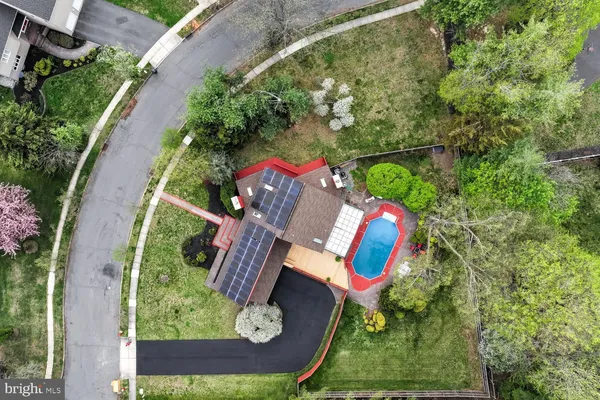 $1,350,000 | 15 Hawk Drive, Princeton Junction, NJ 08550
