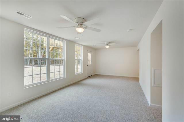 127 Three Chopt Road Kents Store, VA 23084 - Photo 20 of 24 Family Room
