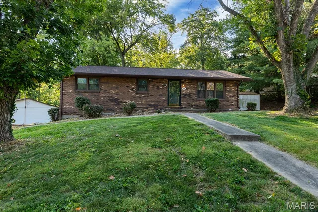 $179,900 | 609 Grant Street, Bethalto, IL 62010
