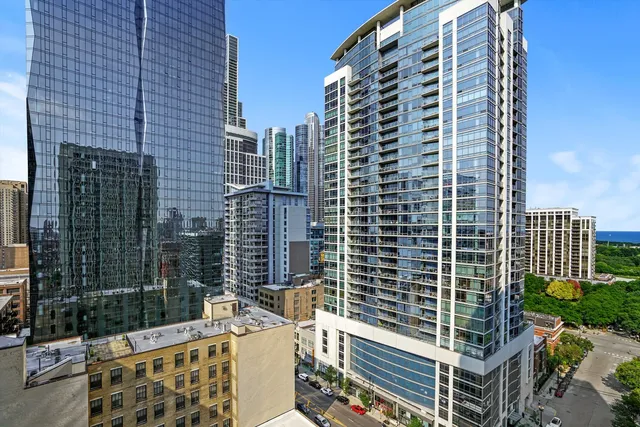 $3,100 | 1400 South Michigan Avenue, Unit 1709, Chicago, IL 60605