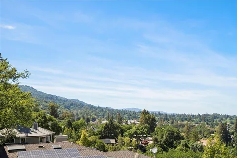 $3,200,000 | 25 Grove Street, Los Gatos, CA 95030
