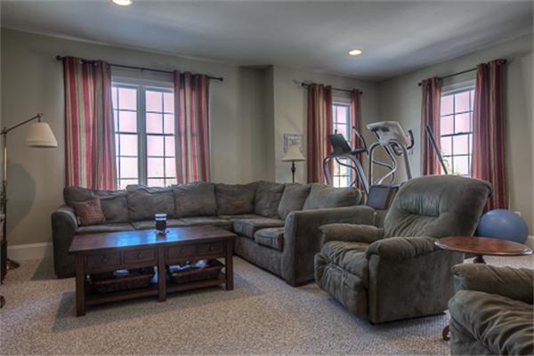 21 Overlook Road Hopkinton, MA 01748 - Photo 17 of 29 Gallery Image 17