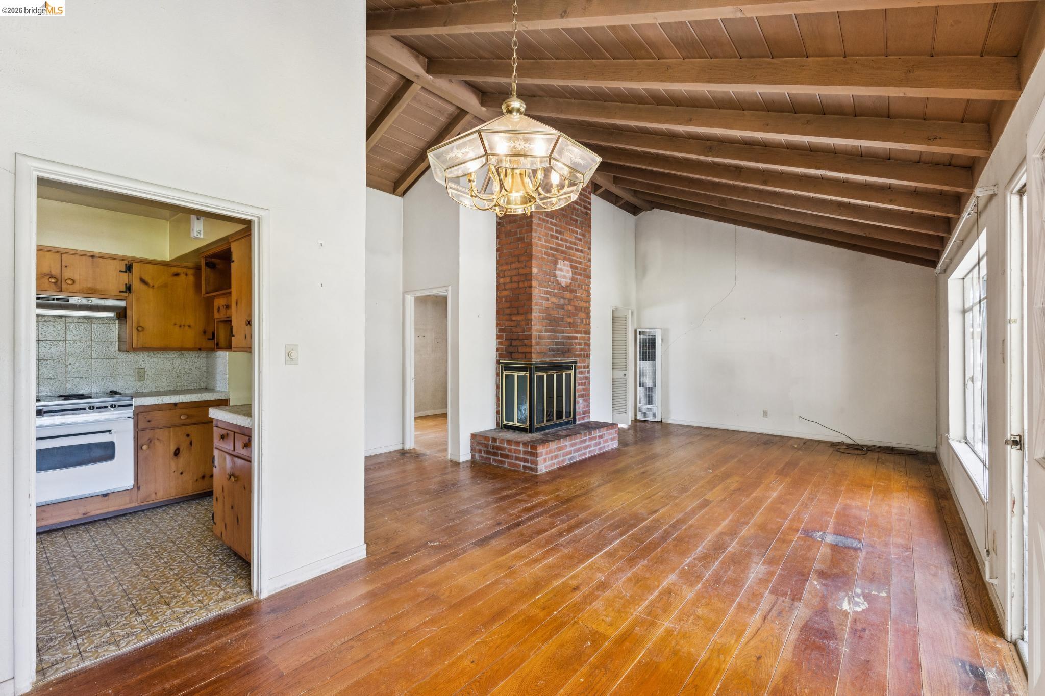 1035 Oak Grove Road Concord, CA 94518 - Photo 21 of 74