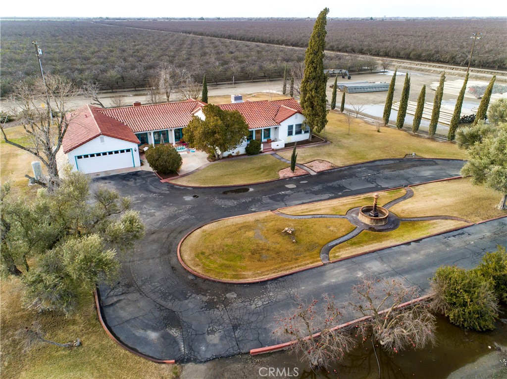 25035 West Central Avenue Tranquillity, CA 93668 - Photo 2 of 74