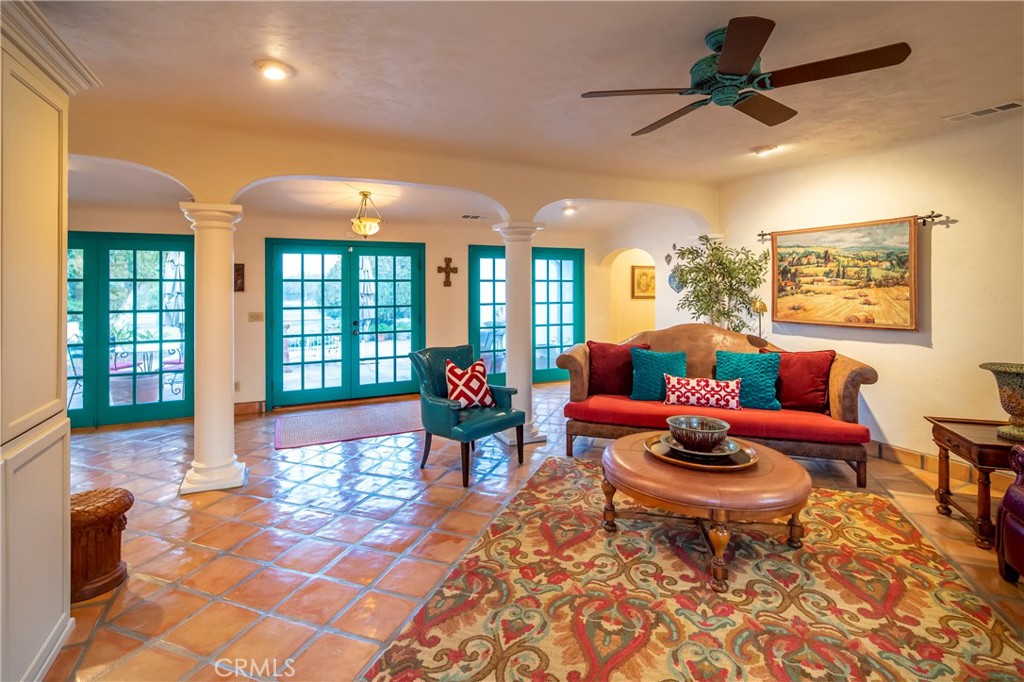 25035 West Central Avenue Tranquillity, CA 93668 - Photo 22 of 74