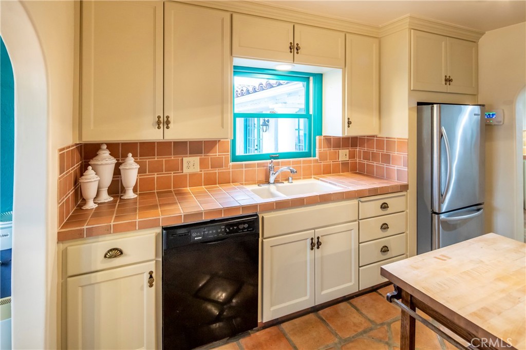 25035 West Central Avenue Tranquillity, CA 93668 - Photo 31 of 74