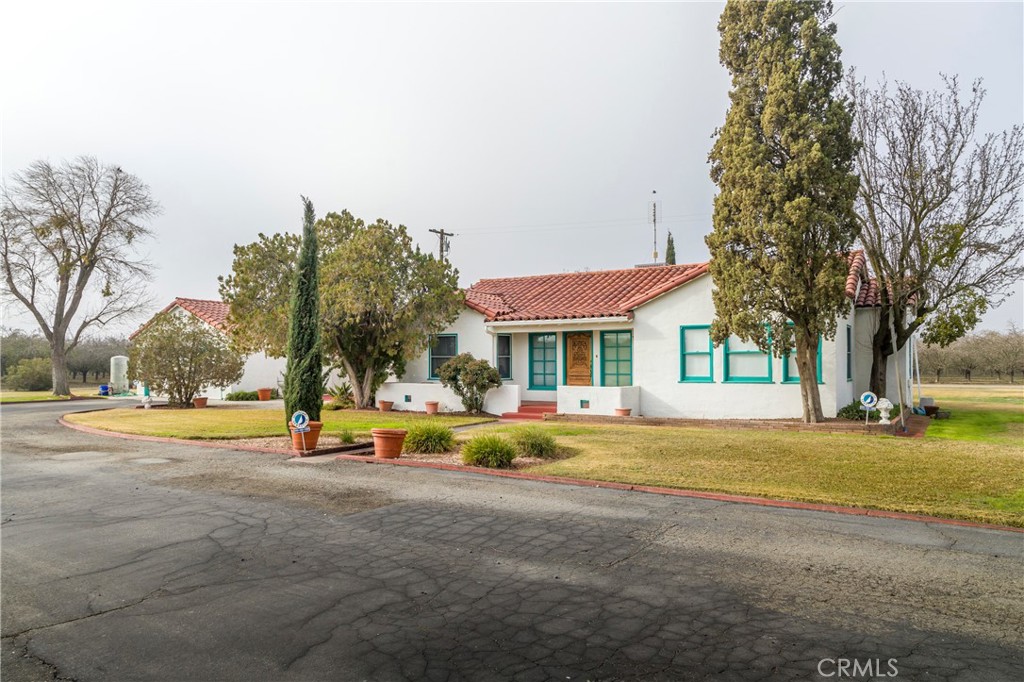 25035 West Central Avenue Tranquillity, CA 93668 - Photo 5 of 74