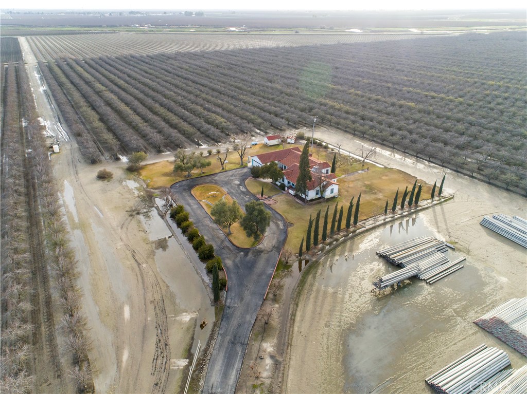 25035 West Central Avenue Tranquillity, CA 93668 - Photo 70 of 74