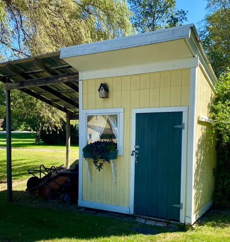 $324,900 | 21 West Street, Middletown Springs, VT 05757