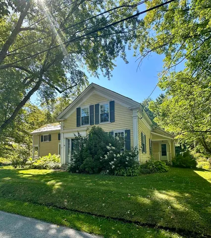 $324,900 | 21 West Street, Middletown Springs, VT 05757