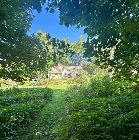 $324,900 | 21 West Street, Middletown Springs, VT 05757