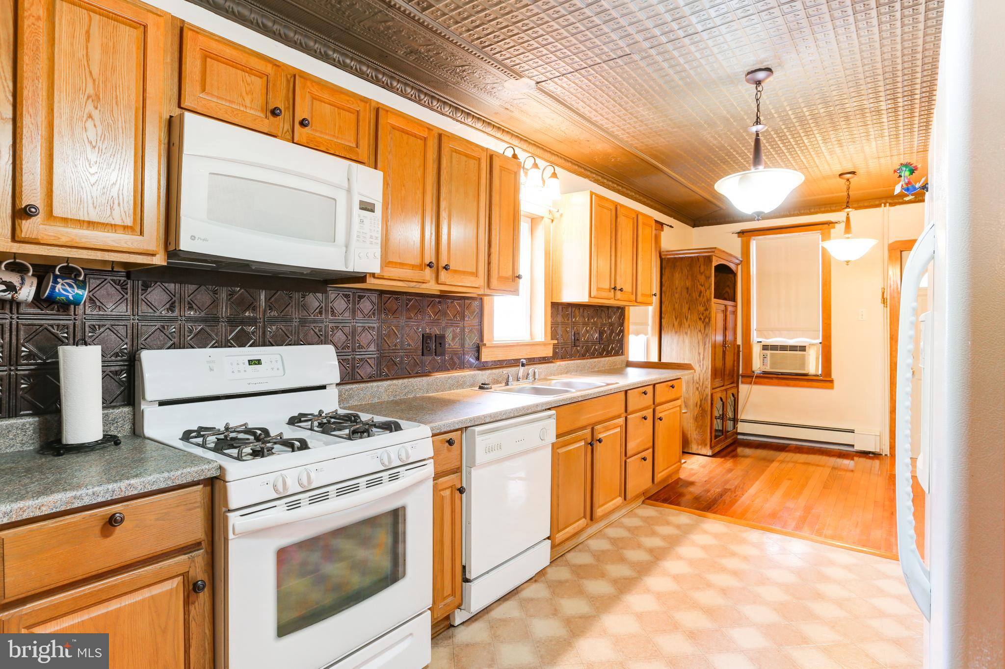1272 Reading Road Denver, PA 17517 - Photo 7 of 37