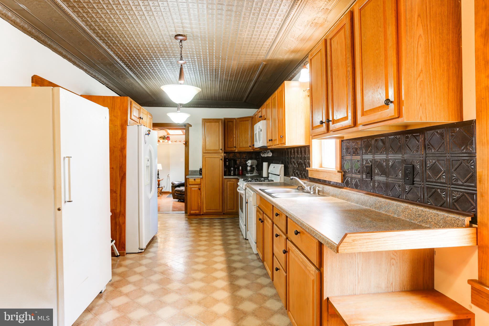 1272 Reading Road Denver, PA 17517 - Photo 8 of 37