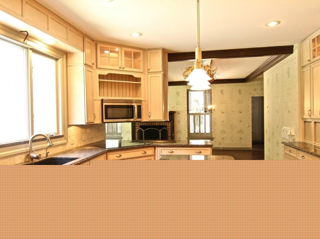 5905 Southgate Road Rochester, MI 48306 - Photo 11 of 83 IMG_2185.jpg