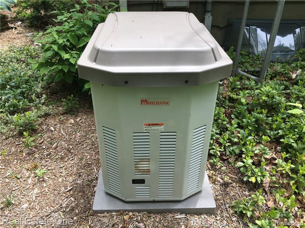 7319 South Beyer Road Frankenmuth, MI 48734 - Photo 82 of 84 Gas Home Generator.JPG
