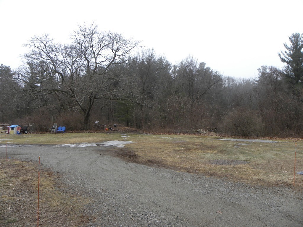168 Gould Road Charlton, MA 01507 - Photo 5 of 20 Gallery Image 5