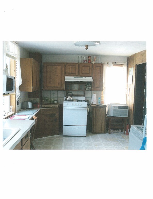 168 Gould Road Charlton, MA 01507 - Photo 7 of 20 Gallery Image 7