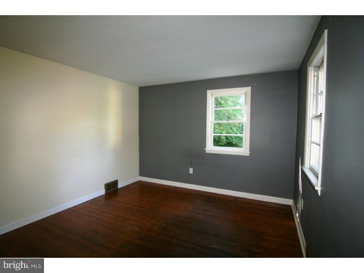 2720 Windy Bush Road Newtown, PA 18940 - Photo 11 of 25 Bedroom