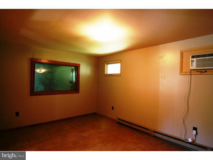 2720 Windy Bush Road Newtown, PA 18940 - Photo 18 of 25 In-law Suite