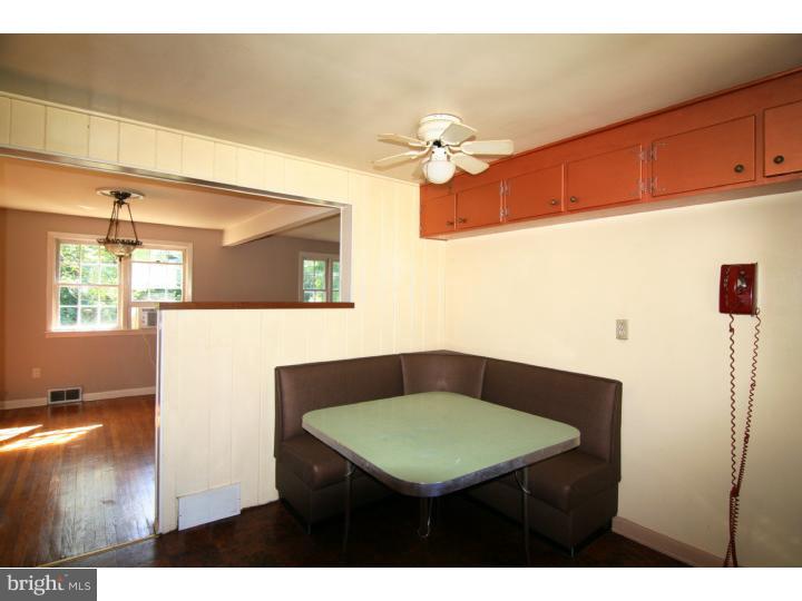 2720 Windy Bush Road Newtown, PA 18940 - Photo 10 of 25 Kitchen