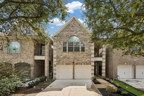 $700,000 | 5429 Fairdale Lane, Houston, TX 77056