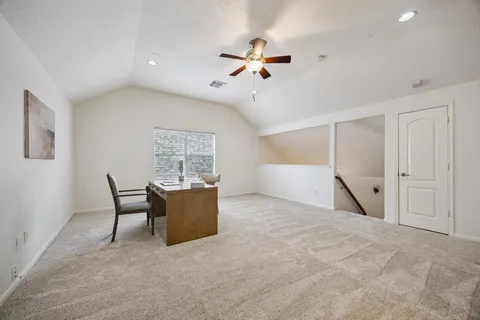 $700,000 | 5429 Fairdale Lane, Houston, TX 77056