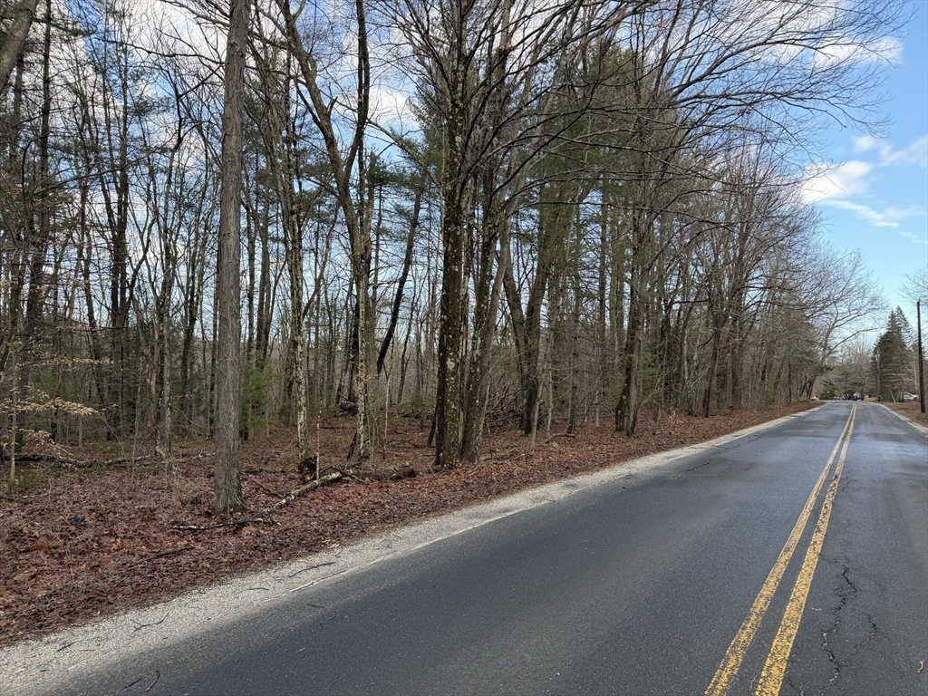 202 Brickyard Road Southampton, MA 01073 - Photo 1 of 3