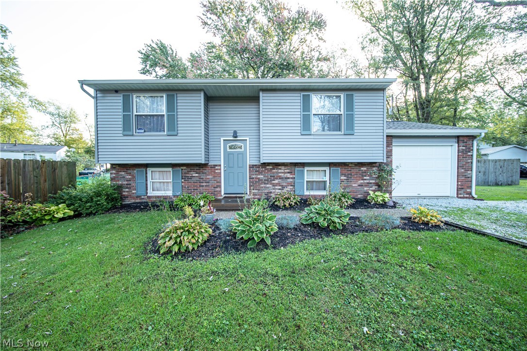 1771 Falkirk Road Madison, OH 44057 - Photo 1 of 30