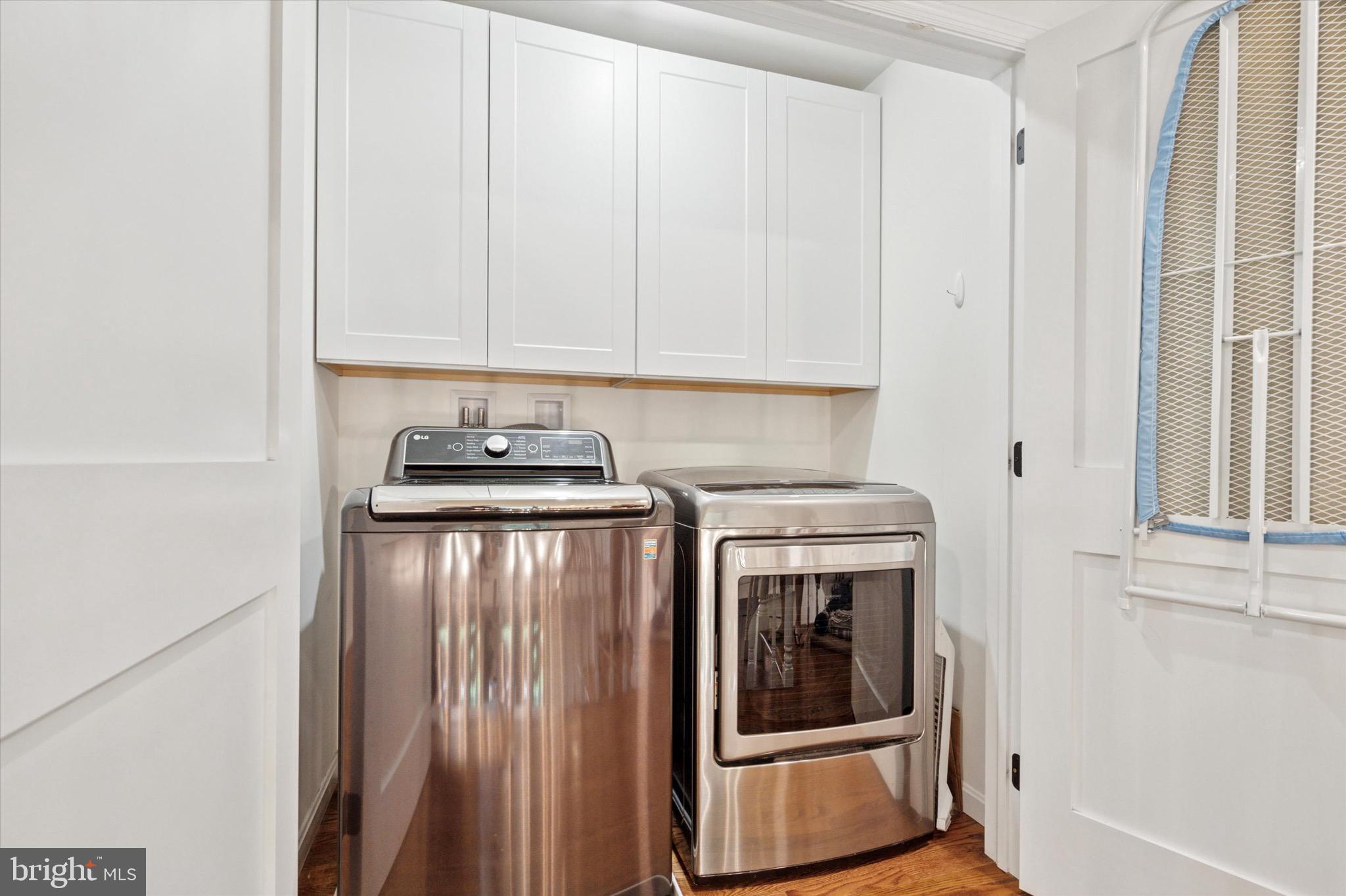 610 Dorset Road Devon, PA 19333 - Photo 48 of 54 a utility room with dryer and washer