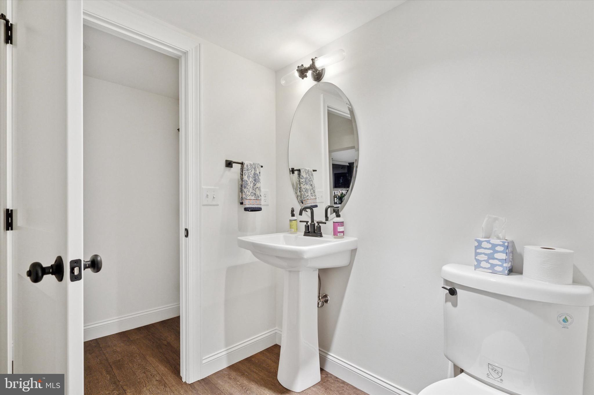 610 Dorset Road Devon, PA 19333 - Photo 50 of 54 a bathroom with a sink a toilet and shower