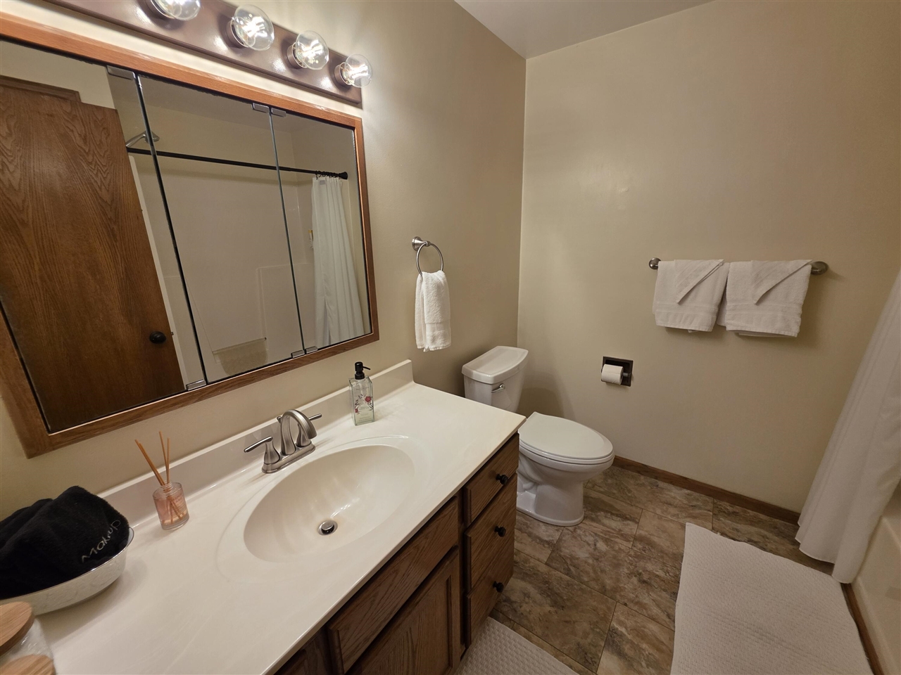 262 Highland Road Harbor Springs, MI 49740 - Photo 9 of 25