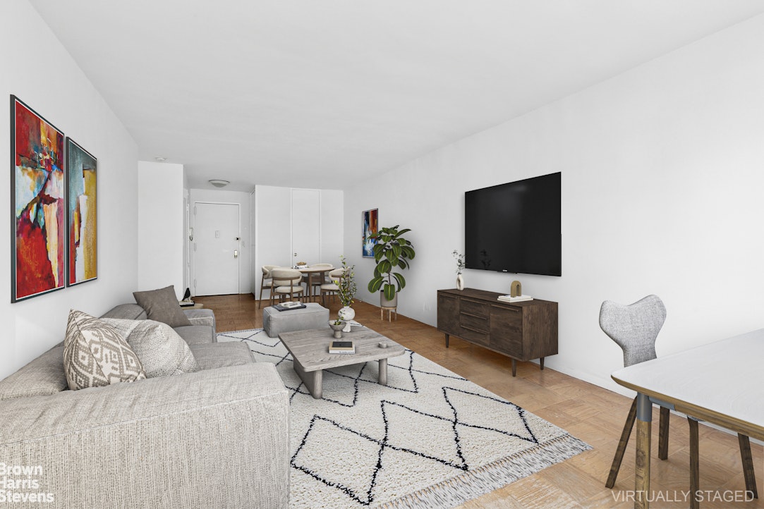 245 East 25th Street, Unit 10E Manhattan, NY 10010 - Photo 3 of 11