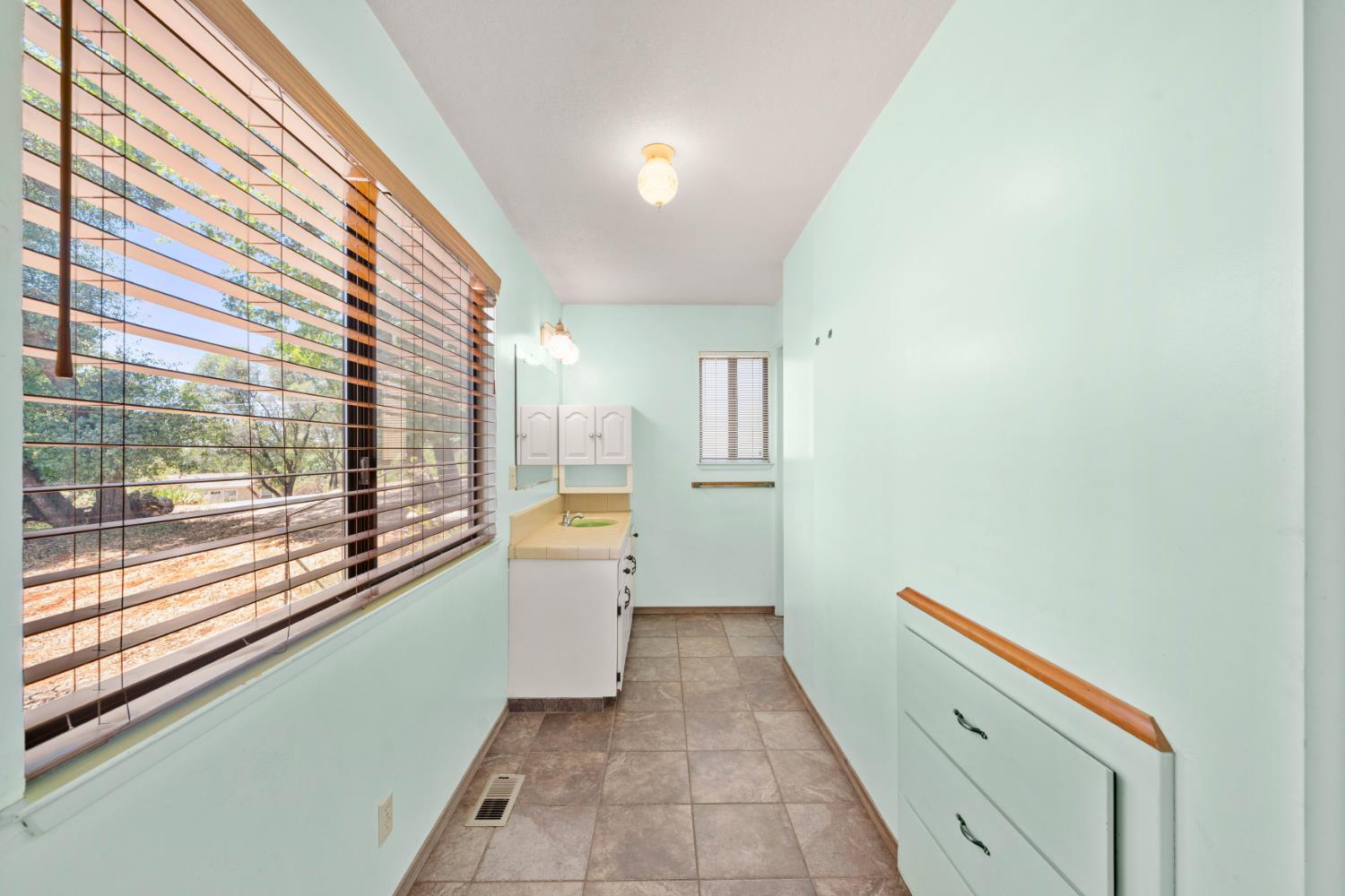 24769 Ridge Top Court Auburn, CA 95602 - Photo 32 of 52